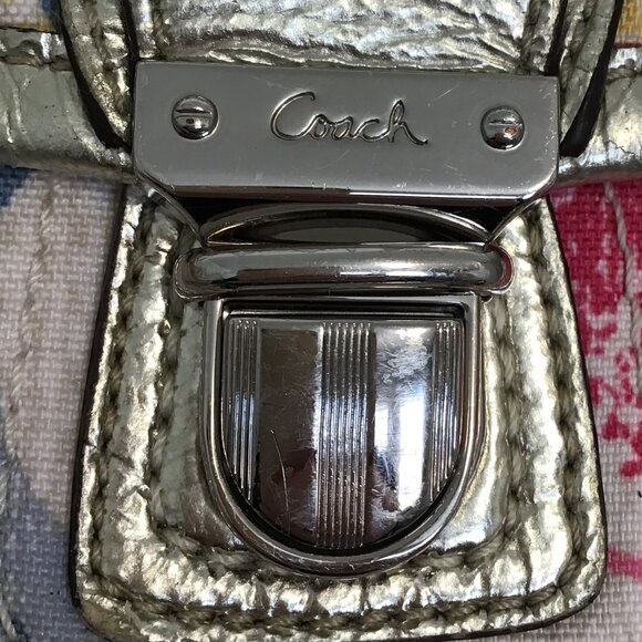 Coach Poppy Signature Scribble Print Hippie Shoulder Bag - Picture 4 of 15